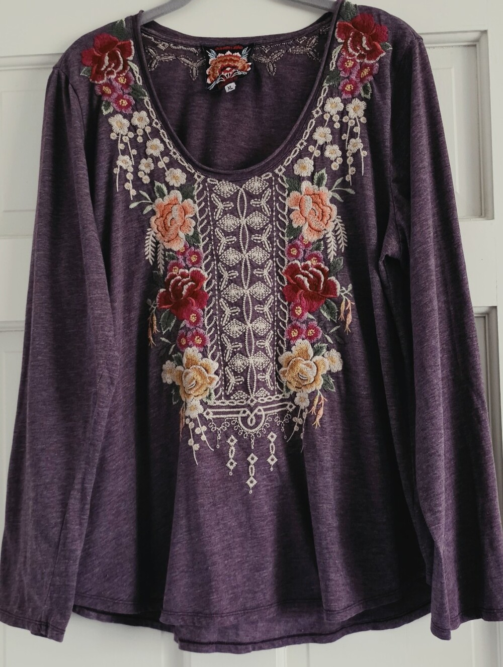 Johnny Was Embroidered Floral Scoop Neck Long-Sleeve Top Purple Knit Cotton L XL